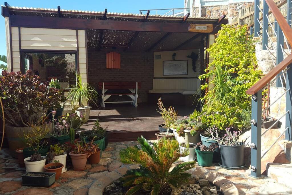 18 Steps - Seaside Cottage With Breathtaking Views เคปทาวน์ ภายนอก รูปภาพ